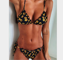 Load image into Gallery viewer, Women Floral Padded Bikini Swimwear